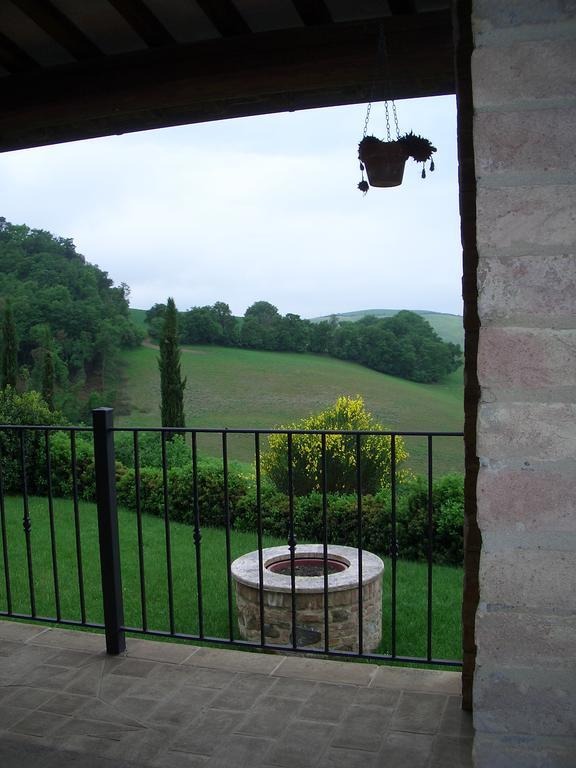 Agriturismo Vergelle Montalcino Exterior photo